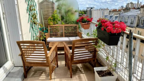 King bedroom and Terrace in Paris Center